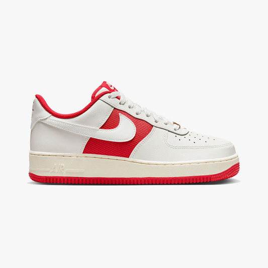 Nike Air Gold Pink Cast and Crew Shoes Red Wrangler